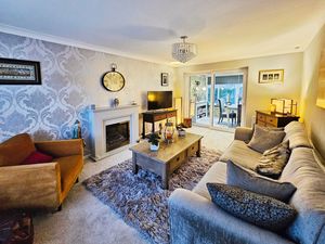 Photo 11- click for photo gallery